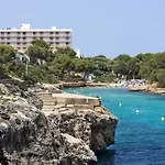Globales Cala'n Blanes 酒店
