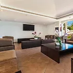 Globales Cala'n Blanes 酒店 3*