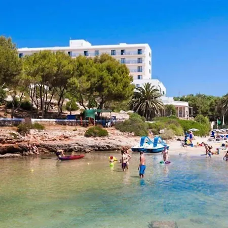 Globales Cala'n Blanes 3*