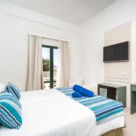 Globales Cala'n Blanes קאלה אן בלאנס