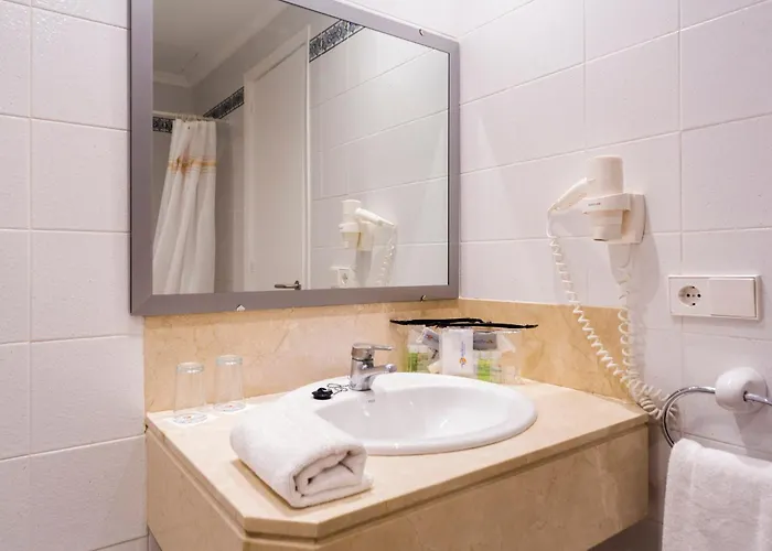 Globales Cala'n Blanes Hotel Cala'N Blanes (Menorca)