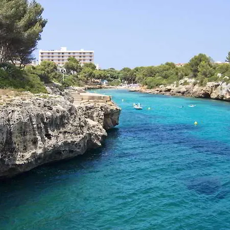 Globales Cala'n Blanes 酒店