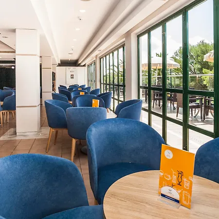 Globales Cala'n Blanes 酒店 卡拉恩·布拉内斯