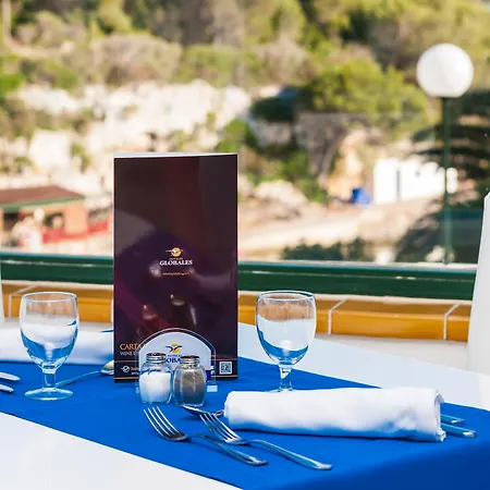 Globales Cala'n Blanes 3*