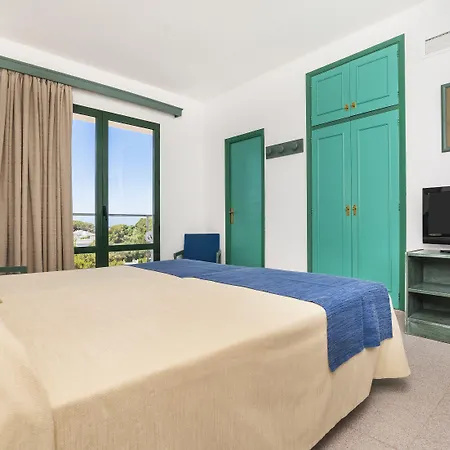 Globales Cala'n Blanes Hotel 3*