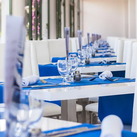 Globales Cala'n Blanes 3*