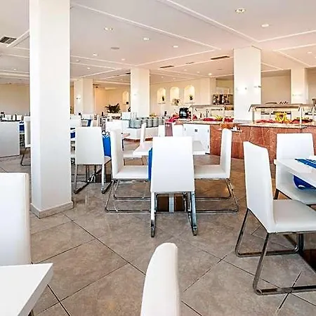 Globales Cala'n Blanes 3* 卡拉恩·布拉内斯