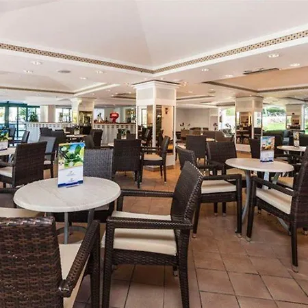 Globales Cala'n Blanes 酒店