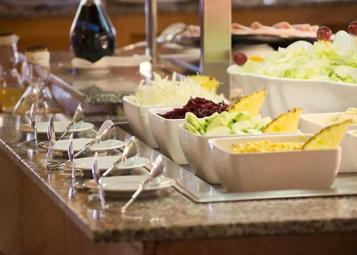 Globales Cala'n Blanes 3*