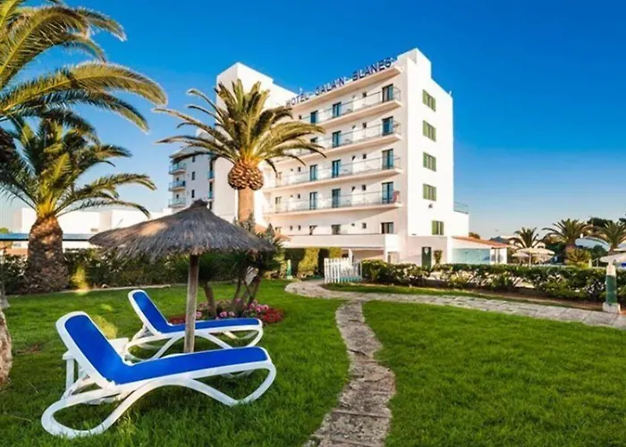 Globales Cala'n Blanes 3*